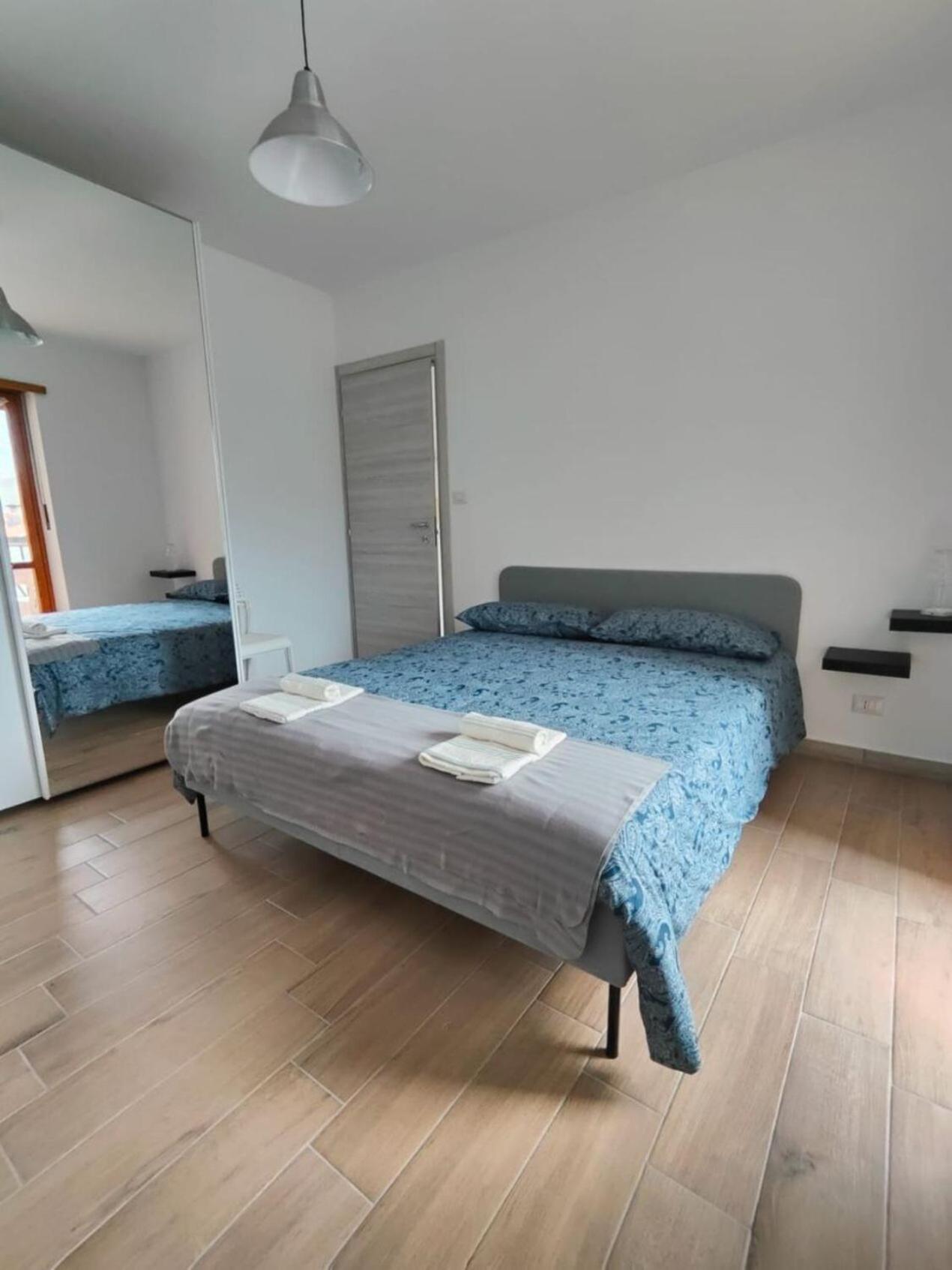 Apartamento Casa Con Terrazzo E Vista Chiomonte Exterior foto