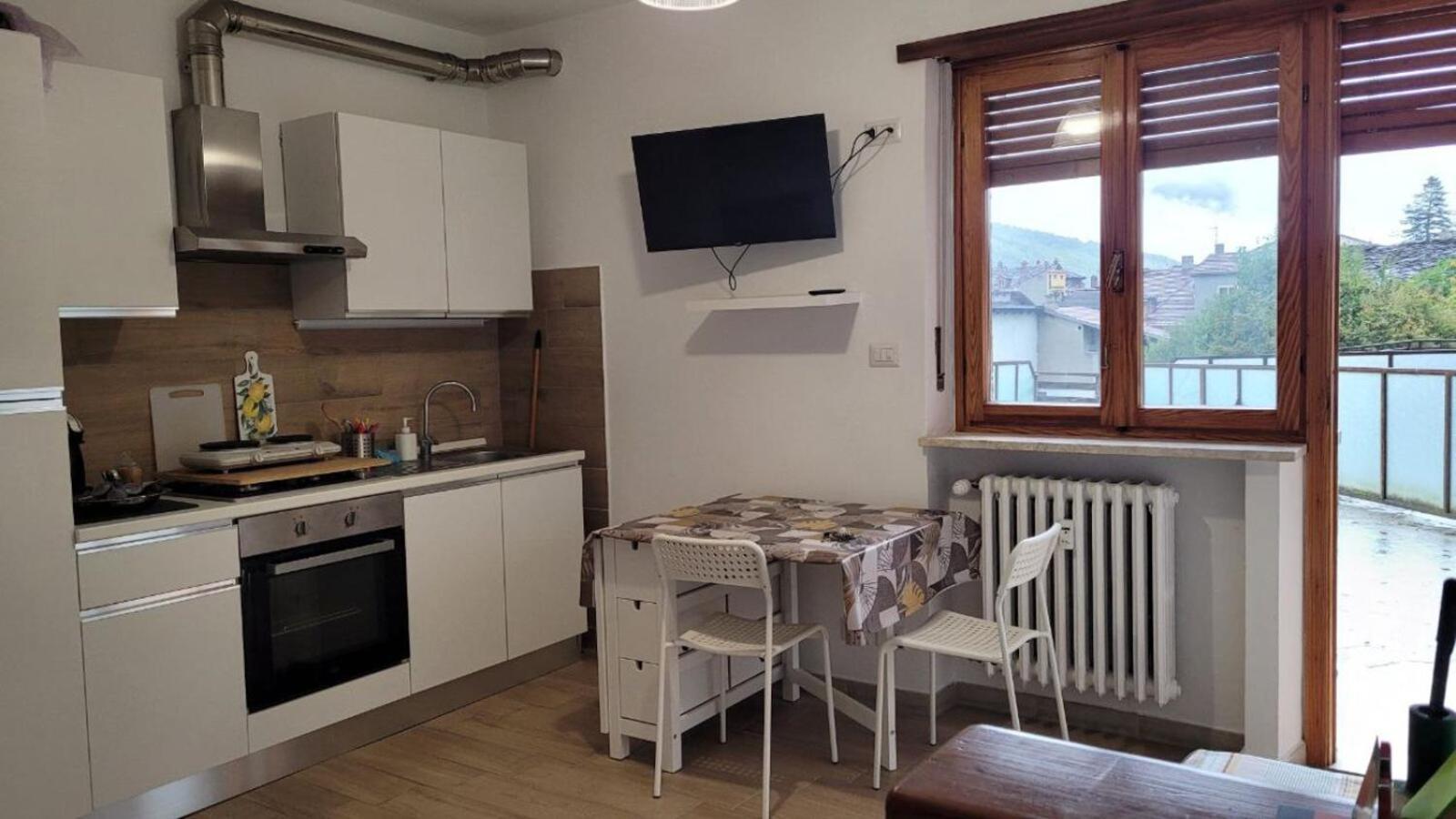 Apartamento Casa Con Terrazzo E Vista Chiomonte Exterior foto